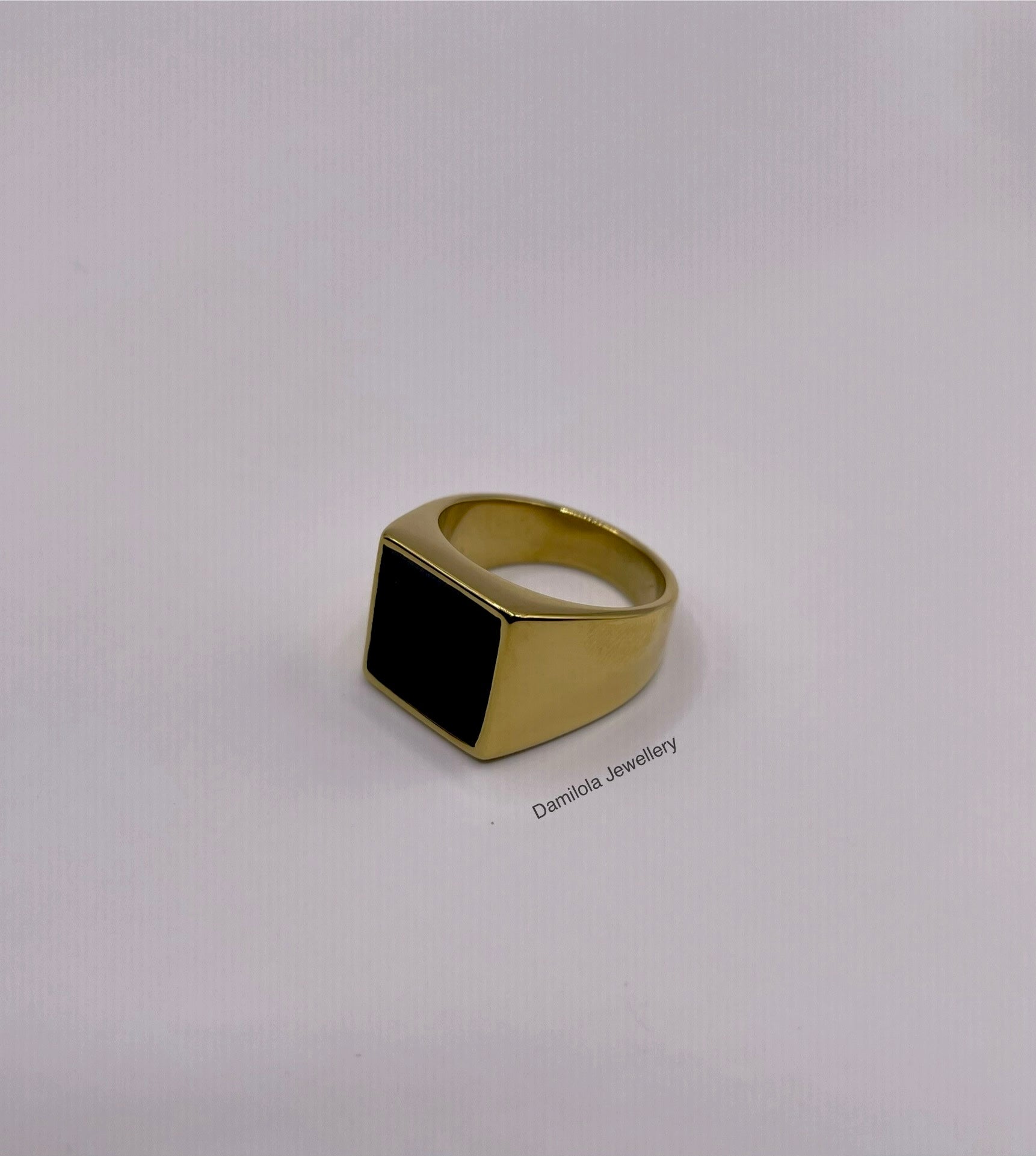 Luxe Black Gold Men’s Ring