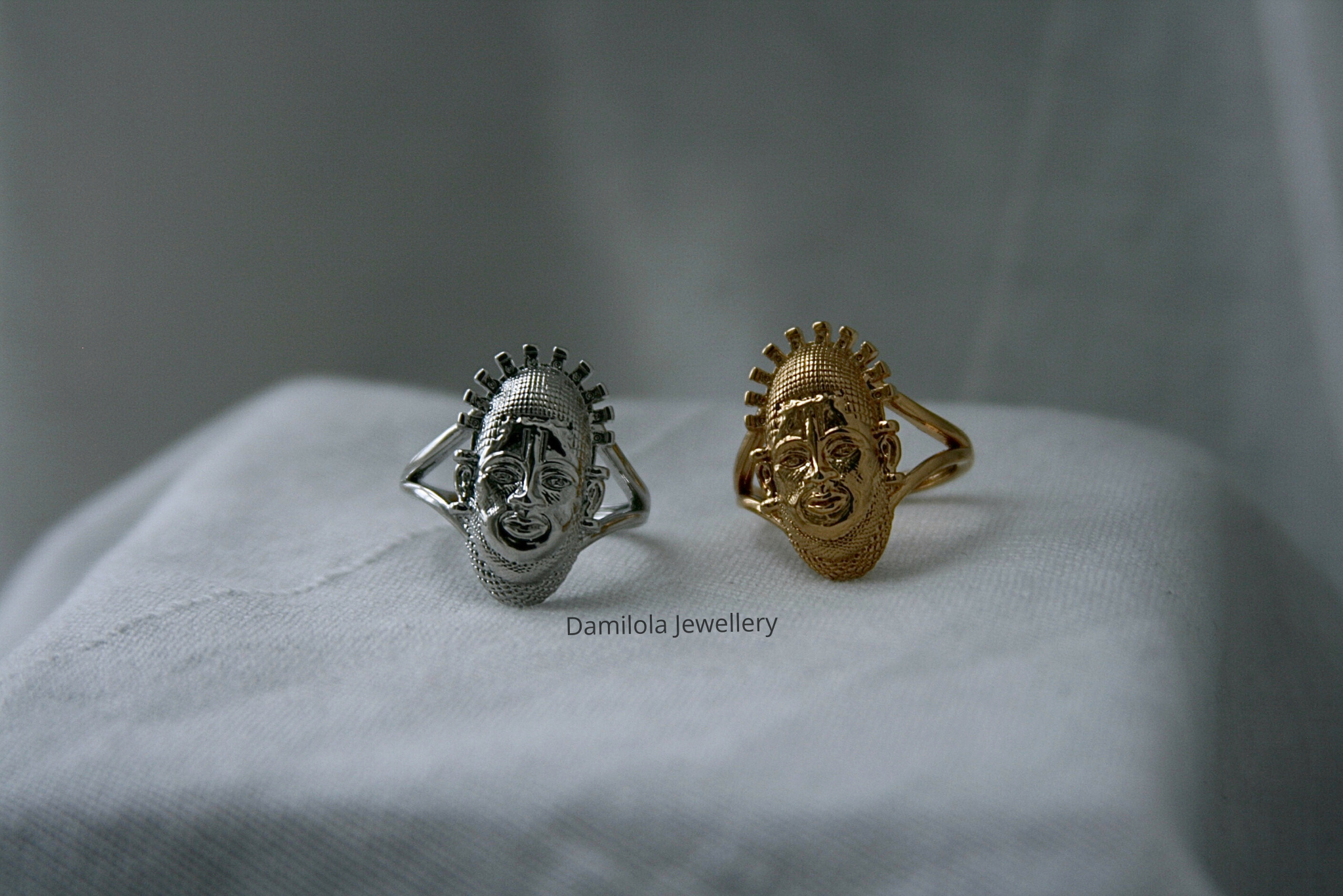 The Benin Mask Ring - Silver/Gold